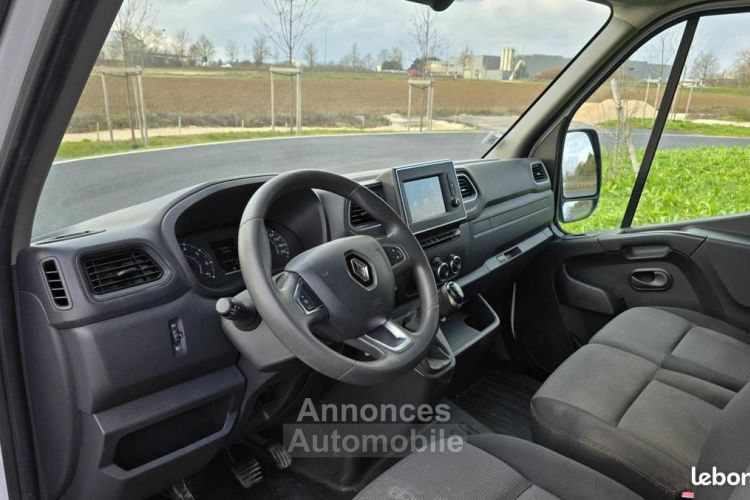 Renault Master VU FOURGON 2.3 DCI 135ch 33 L2H2 GRAND-CONFORT + SUIVI 14 992 HT - <small></small> 17.990 € <small>TTC</small> - #14