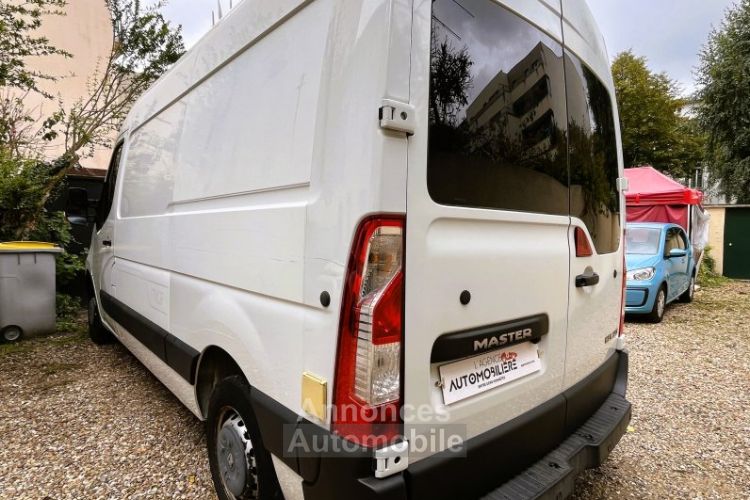 Renault Master *CAMPING-CAR* III GRAND CONFORT F3300 L2H2 DCI 125 EU5 - <small></small> 26.890 € <small>TTC</small> - #29