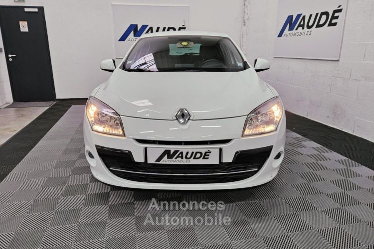 Renault Megane 1.5 dCi FAP 110 CH EDC Édition XV de France - <small></small> 11.490 € <small>TTC</small> - #2