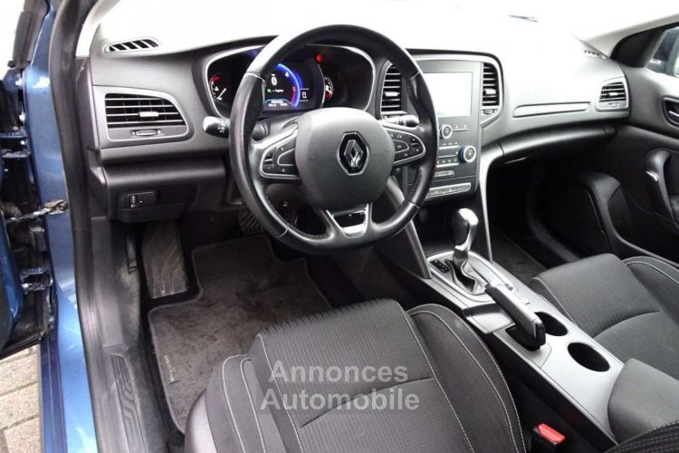 Renault Megane 1.5dCi AUTOMAAT,NAVI,KEYLESS,CRUISE,PDC V+A,BLUETH - <small></small> 12.500 € <small>TTC</small> - #9