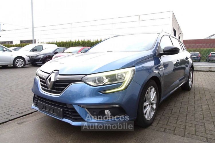 Renault Megane 1.5dCi AUTOMAAT,NAVI,KEYLESS,CRUISE,PDC V+A,BLUETH - <small></small> 12.500 € <small>TTC</small> - #26