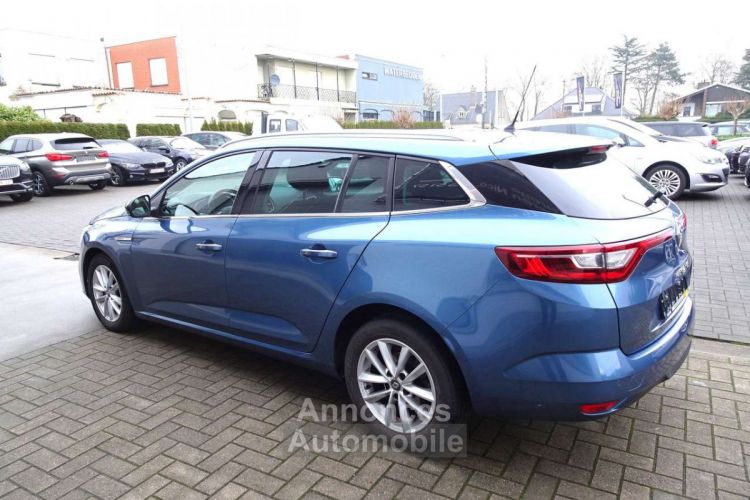 Renault Megane 1.5dCi AUTOMAAT,NAVI,KEYLESS,CRUISE,PDC V+A,BLUETH - <small></small> 12.500 € <small>TTC</small> - #27