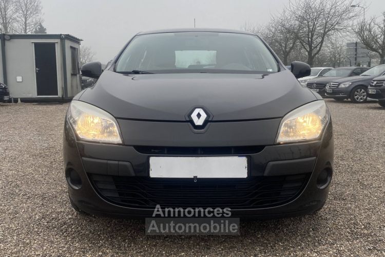 Renault Megane 1.6 16V 100CH - <small></small> 5.990 € <small>TTC</small> - #8