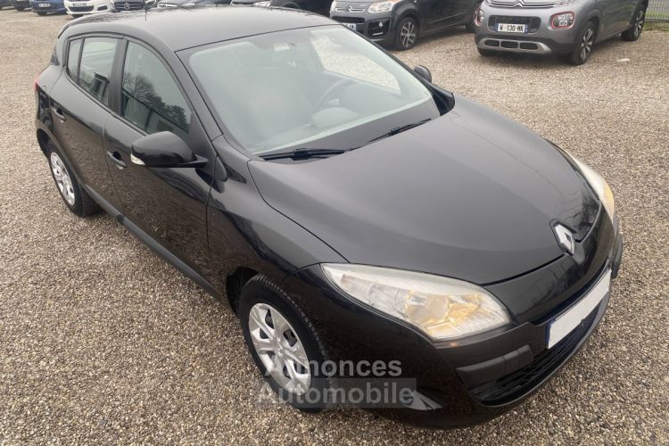 Renault Megane 1.6 16V 100CH - <small></small> 5.990 € <small>TTC</small> - #9