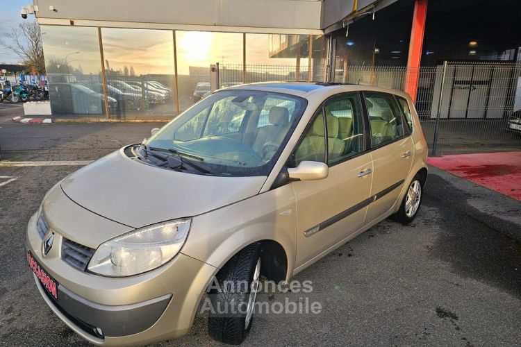 Renault Megane 1.6 16V 202000KMS - <small></small> 2.490 € <small>TTC</small> - #9