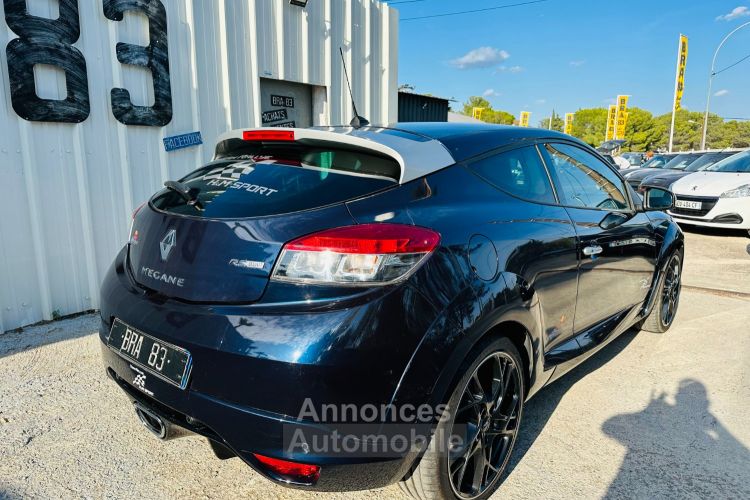 Renault Megane 2.0T 265CH STOP&START RED BULL RACING RB8 - <small></small> 25.990 € <small>TTC</small> - #4