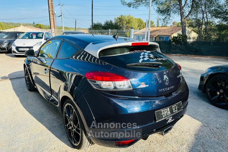 Renault Megane 2.0T 265CH STOP&START RED BULL RACING RB8 - <small></small> 25.990 € <small>TTC</small> - #6