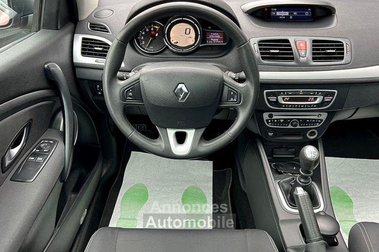 Renault Megane 3 III COUPE 1.4 TCE 130 Cv 1ERE MAIN TOIT PANO BLUETOOTH CRIT AIR 1 - GARANTIE 1 AN - <small></small> 9.970 € <small>TTC</small> - #12