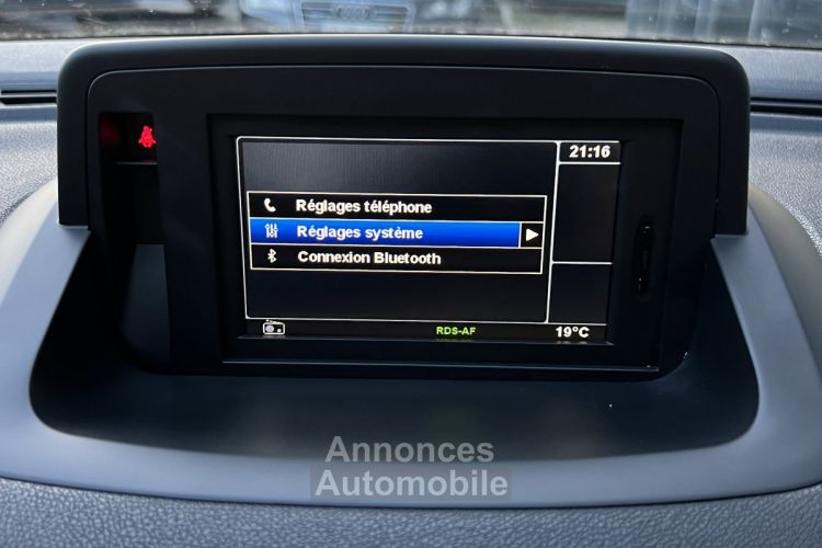 Renault Megane 3 III XV DE FRANCE 1.4 TCE 130 Cv GPS REGULATEUR BLUETOOTH CRIT AIR 1 - GARANTIE 1 AN - <small></small> 7.870 € <small>TTC</small> - #13