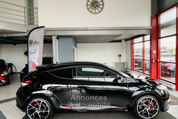 Renault Megane 3 RS CUP 2,0 T 265 DIFFERENTIEL A GLISSEMENT JANTES 19 STEEV BI-XENON BLUETOOTH BREMBO KEYLES - <small></small> 23.990 € <small>TTC</small> - #3