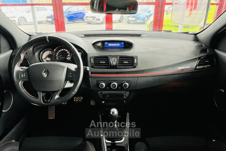 Renault Megane 3 RS CUP 2,0 T 265 DIFFERENTIEL A GLISSEMENT JANTES 19 STEEV BI-XENON BLUETOOTH BREMBO KEYLES - <small></small> 23.990 € <small>TTC</small> - #4