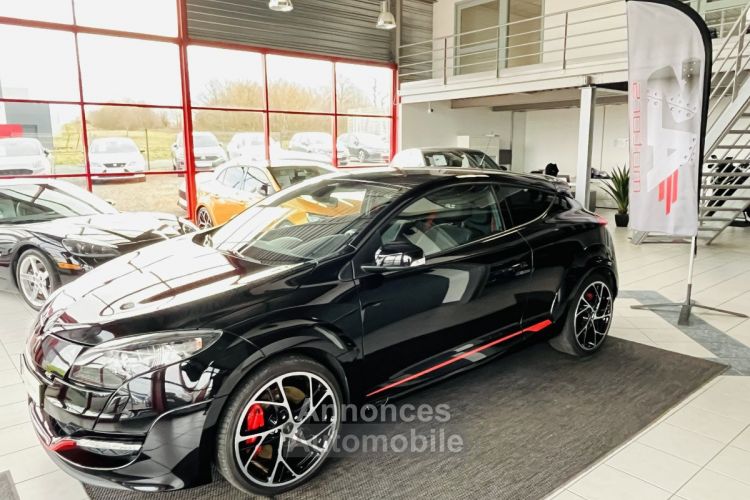 Renault Megane 3 RS CUP 2,0 T 265 DIFFERENTIEL A GLISSEMENT JANTES 19 STEEV BI-XENON BLUETOOTH BREMBO KEYLES - <small></small> 23.990 € <small>TTC</small> - #25