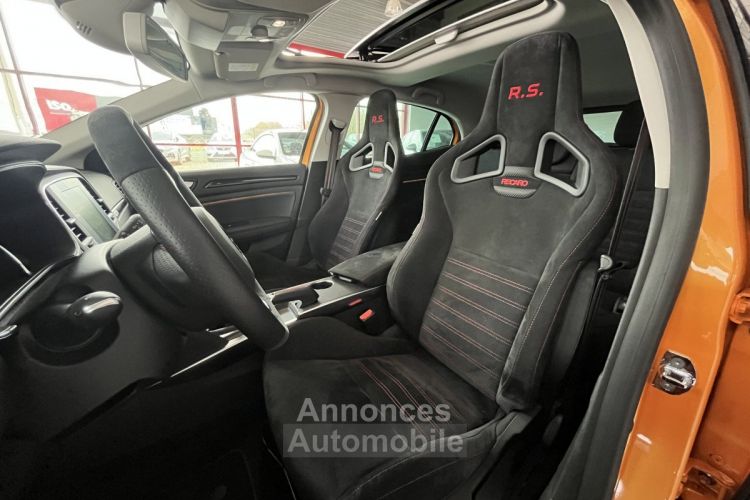 Renault Megane 4 1,8 300 RS TROPHY 4 CONTROL TOIT OUVRANT SIEGES BAQUET RECARO CHASSIS CUP KEYLESS GPS APPLE - <small></small> 39.990 € <small>TTC</small> - #5