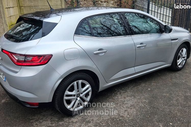 Renault Megane boîte automatique première main - <small></small> 11.490 € <small>TTC</small> - #4