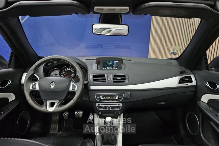 Renault Megane CC 1.9 dCi 130 CH III Monaco GP - <small></small> 10.490 € <small>TTC</small> - #11