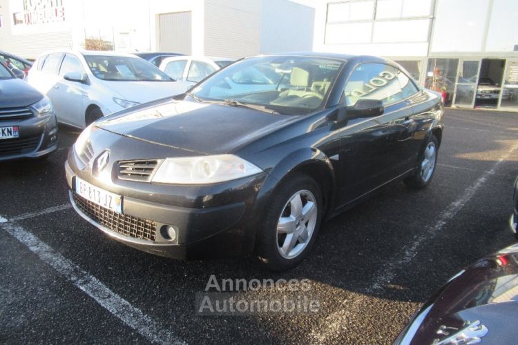 Renault Megane CC II  1.9 dCi 130 Dynamique - <small></small> 1.990 € <small>TTC</small> - #1