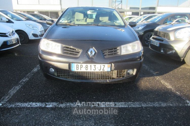 Renault Megane CC II  1.9 dCi 130 Dynamique - <small></small> 1.990 € <small>TTC</small> - #2