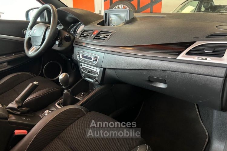 Renault Megane CC PACK DYNAMIQUE 1.9 DCI 130 cv GARANTIE 12 MOIS - <small></small> 8.990 € <small>TTC</small> - #4