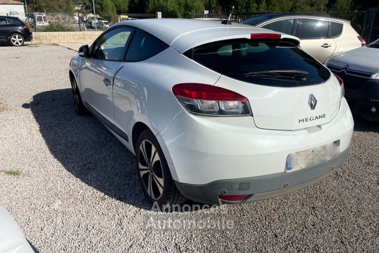 Renault Megane coupe 1.5 dci 110 cv bv6 BOSE - <small></small> 7.690 € <small>TTC</small> - #4