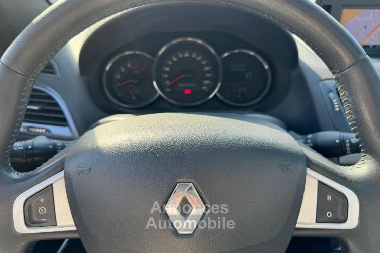 Renault Megane Coupé Cabriolet 1.5 dCi EDC 110 cv GT - BOITE AUtO HISTORIQUE COMPLET PMR (RETIRABLE) , Garantie 6 mois - <small></small> 7.490 € <small>TTC</small> - #16