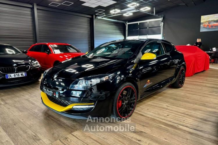 Renault Megane Coupé III (2) RS 2.0T 265 RED BULL RACING RB7 n°187 3p - <small></small> 27.990 € <small>TTC</small> - #1