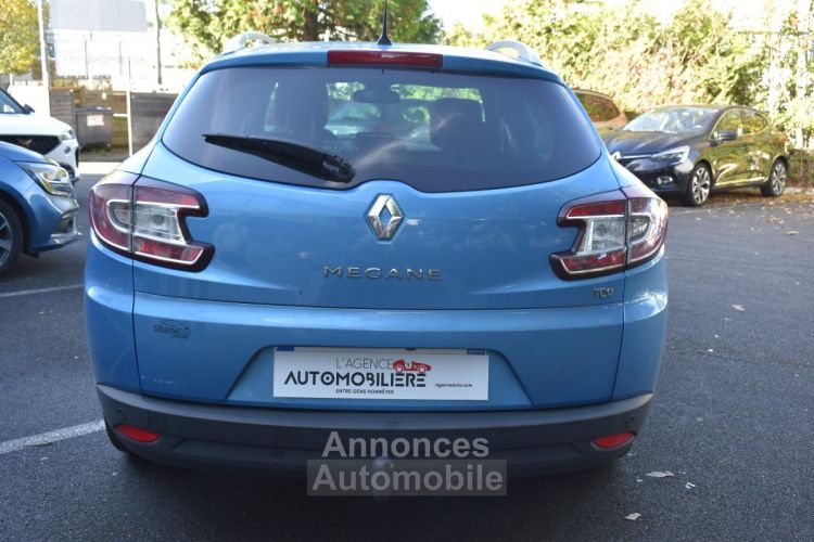 Renault Megane Estate Bose Phase 3 Estate 1.2 TCe EDC 132 cv Boîte auto toit ouvrant - <small></small> 10.990 € <small>TTC</small> - #6