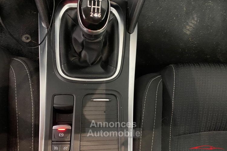 Renault Megane Estate dCi 110 Energy Business Intens Entretien complet/ Courroie neuve - <small></small> 10.990 € <small>TTC</small> - #16