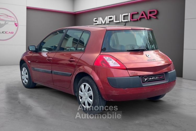 Renault Megane II 1.6 16V Confort Dynamique - <small></small> 4.990 € <small>TTC</small> - #3