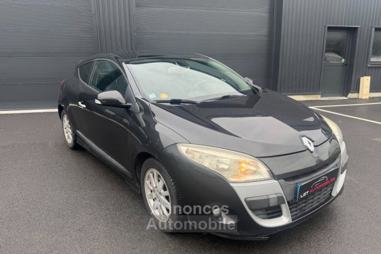 Renault Megane II 1.9 dCi 130ch FAP Privilège - <small></small> 6.990 € <small>TTC</small> - #2