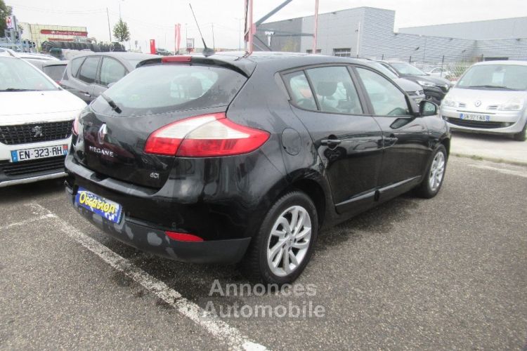 Renault Megane III  dCi 110 FAP Energy eco2 Dynamique - <small></small> 5.990 € <small>TTC</small> - #4