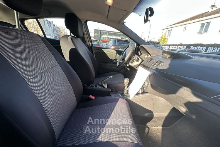 Renault Megane III 1.5 DCI 95CH LIFE ECO² 2015 - <small></small> 5.990 € <small>TTC</small> - #6