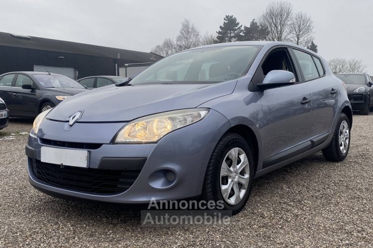 Renault Megane III 1.6 16v - <small></small> 7.500 € <small>TTC</small> - #7