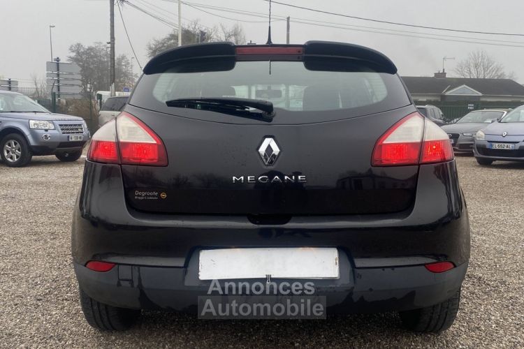 Renault Megane III 1.6 16v BioEthanol eco² - <small></small> 5.990 € <small>TTC</small> - #4