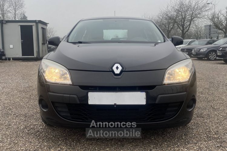 Renault Megane III 1.6 16v BioEthanol eco² - <small></small> 5.990 € <small>TTC</small> - #8