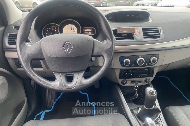 Renault Megane III 1.6 16v BioEthanol eco² - <small></small> 5.990 € <small>TTC</small> - #11