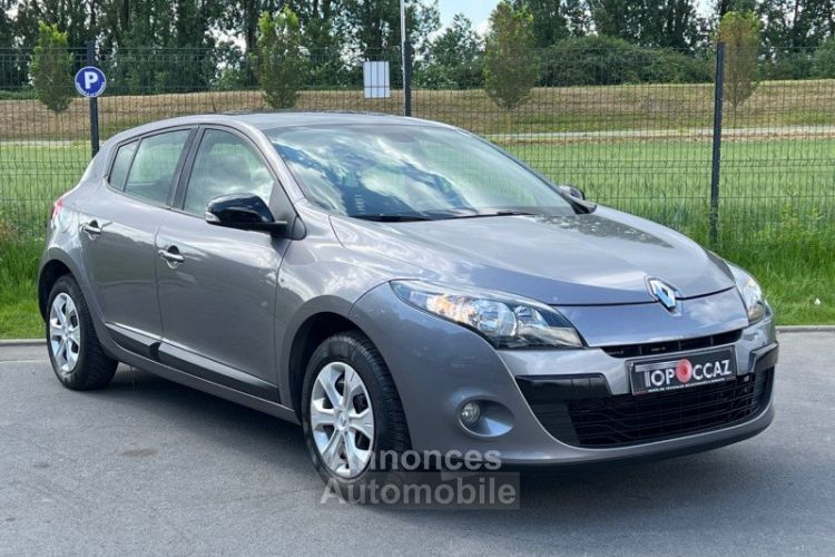 Renault Megane III 1.6 ESS 110CH TOMTOM EDITION ECO² 56.000KM 1ERE MAIN - <small></small> 7.990 € <small>TTC</small> - #2