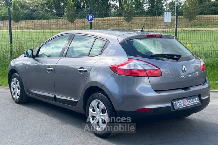 Renault Megane III 1.6 ESS 110CH TOMTOM EDITION ECO² 56.000KM 1ERE MAIN - <small></small> 7.990 € <small>TTC</small> - #5