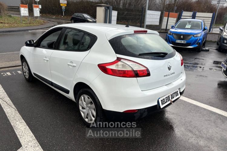 Renault Megane III (B95) 1.2 TCe 115ch energy Life eco² - <small></small> 6.490 € <small>TTC</small> - #4