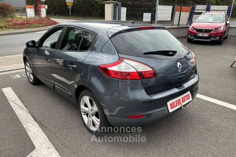 Renault Megane III (B95) 1.2 TCe 115ch energy Limited eco² 2015 - <small></small> 6.990 € <small>TTC</small> - #5