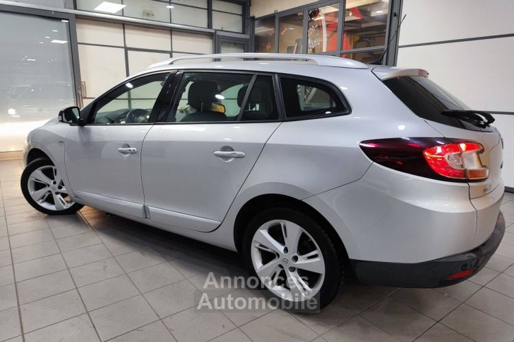 Renault Megane III (B95) 1.6 dCi 130ch energy FAP Bose eco² - <small></small> 7.990 € <small>TTC</small> - #10