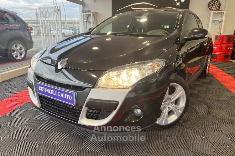 Renault Megane III COUPE  dCi 105 eco2 Dynamique - <small></small> 4.990 € <small>TTC</small> - #1