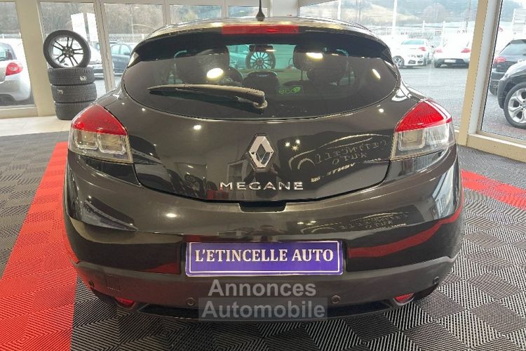 Renault Megane III COUPE  dCi 105 eco2 Dynamique - <small></small> 4.990 € <small>TTC</small> - #9