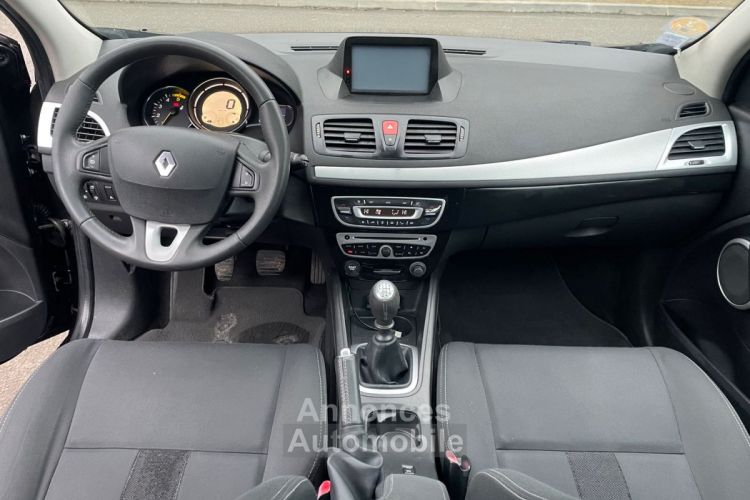 Renault Megane III Coupé 1.5 dCi 110CV - <small></small> 4.990 € <small>TTC</small> - #5