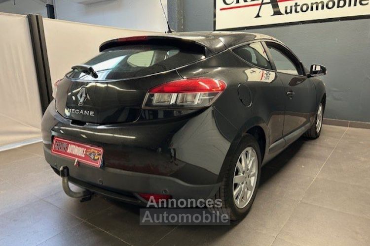 Renault Megane III COUPE 1.5 dCi 85 eco2 1ERE MAIN - <small></small> 6.990 € <small>TTC</small> - #8