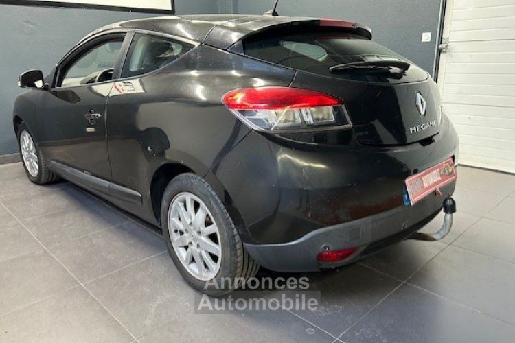 Renault Megane III COUPE 1.5 dCi 85 eco2 1ERE MAIN - <small></small> 6.990 € <small>TTC</small> - #9