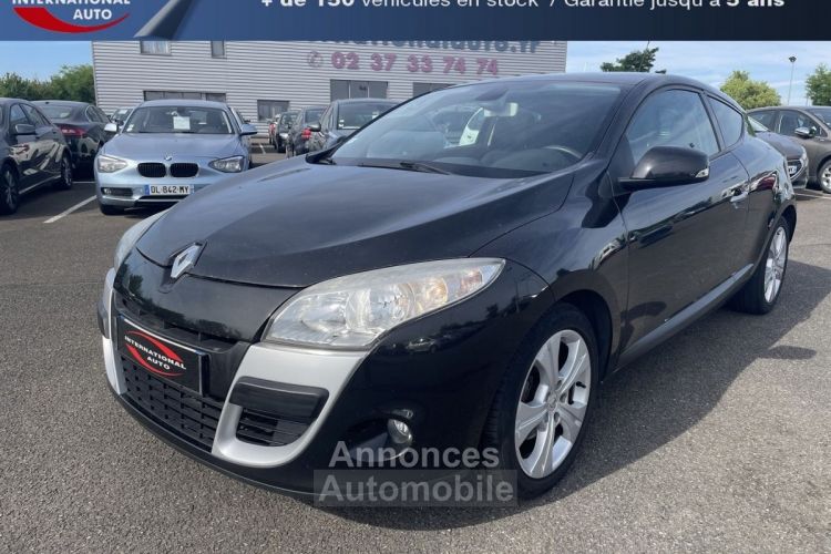 Renault Megane III COUPE 1.6 16V 110CH - <small></small> 7.890 € <small>TTC</small> - #1