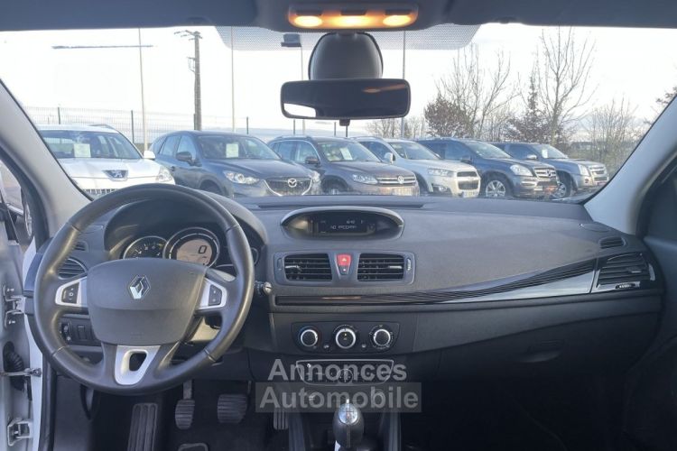 Renault Megane III COUPE 1.6 16V 110CH - <small></small> 7.490 € <small>TTC</small> - #9