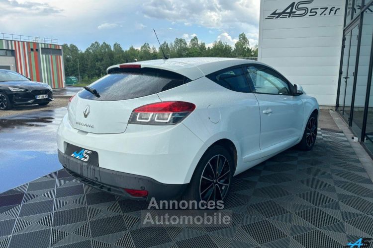 Renault Megane III COUPE 1,6 DCI 130 DYNAMIQUE - <small></small> 7.490 € <small>TTC</small> - #6