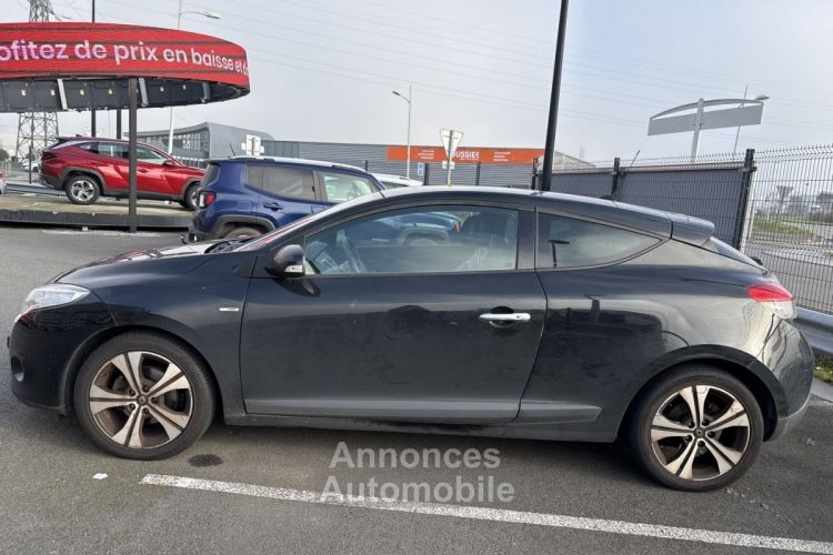 Renault Megane III COUPE 1.9 DCI 130CH FAP BOSE ECO² EURO5 - <small></small> 7.990 € <small>TTC</small> - #7