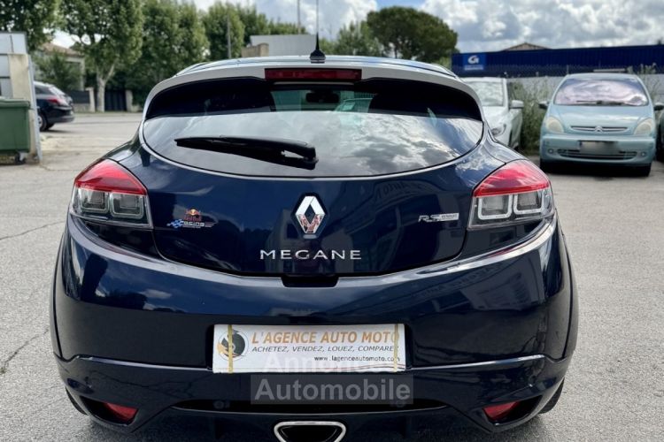 Renault Megane III COUPE 2.0 16V 265 Red Bull Racing RB8 SS - <small></small> 34.990 € <small>TTC</small> - #7